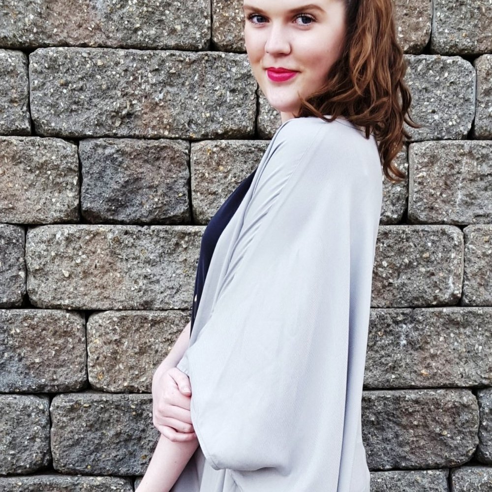 🇨🇦 Aritzia Azure Skies Aitken Blouse - Picture 7 of 14